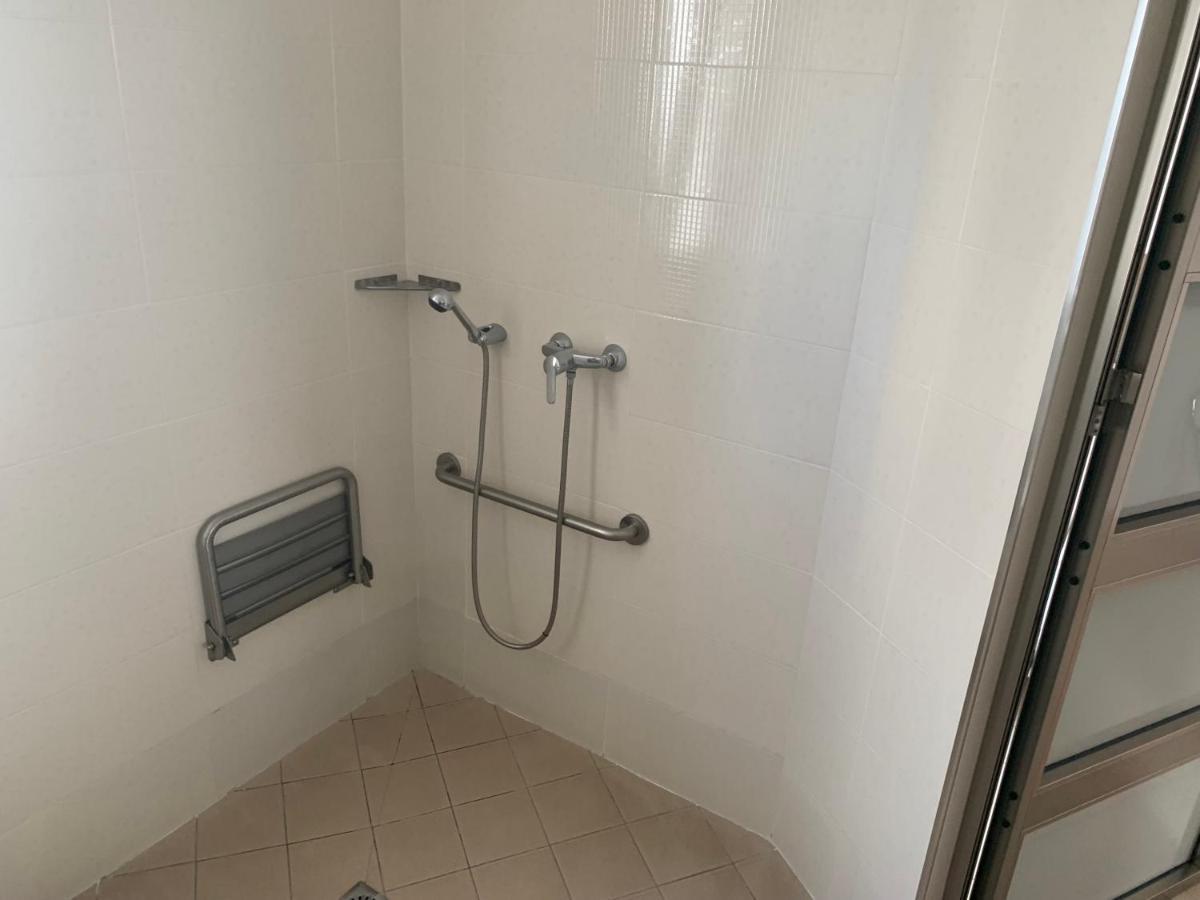 Hostal Tarifa -Recepcion Abierta Las 24H- Luaran gambar